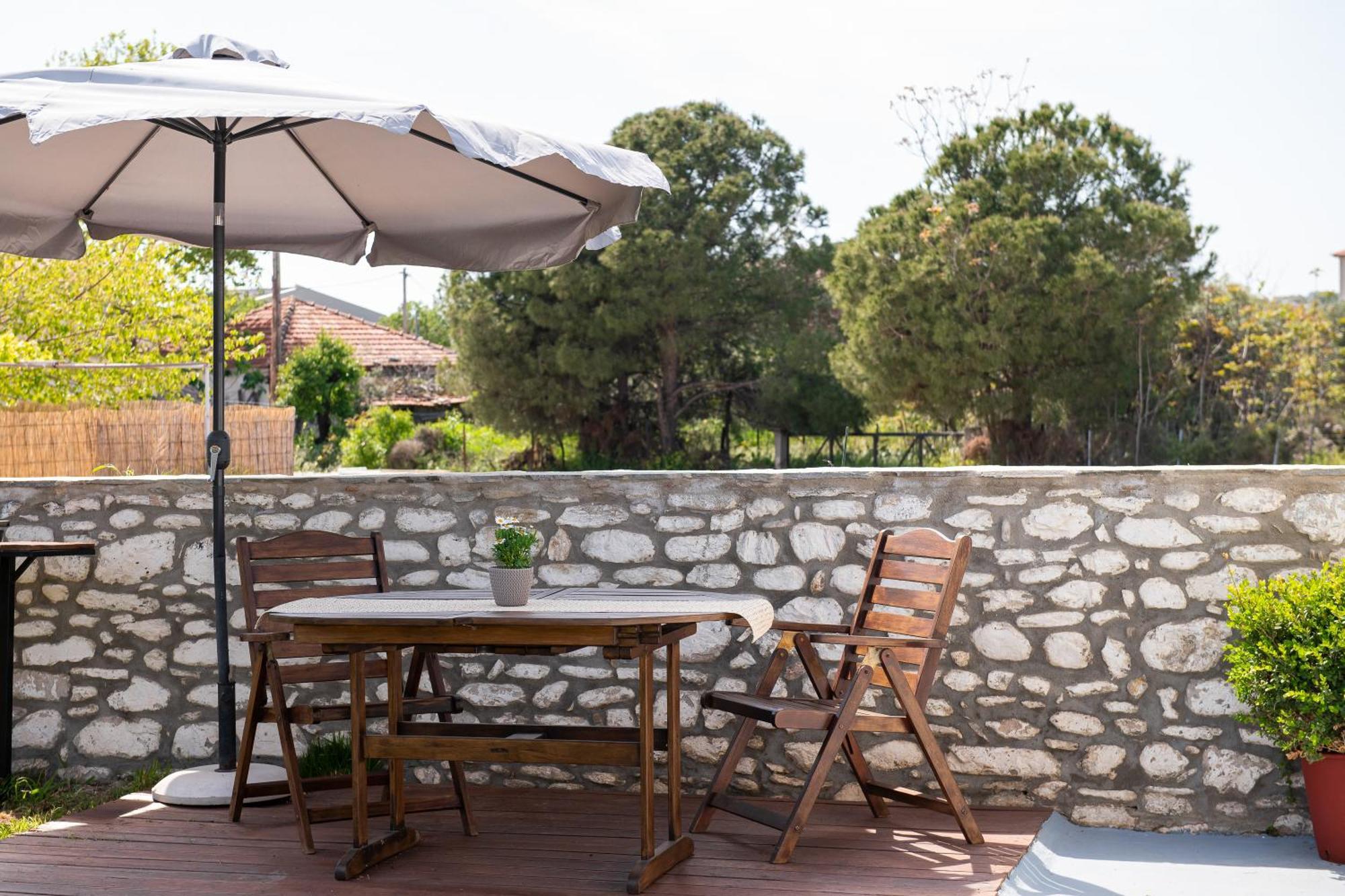 Kentrikon Rooms III & Mint House Limenaria  Ngoại thất bức ảnh